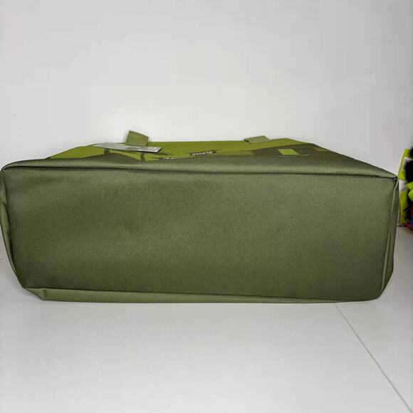 Set of 3 — Trader Joe’s Large Reusable Insulated Cooler Tote Bag Olive Green NWT - Picture 13 of 16